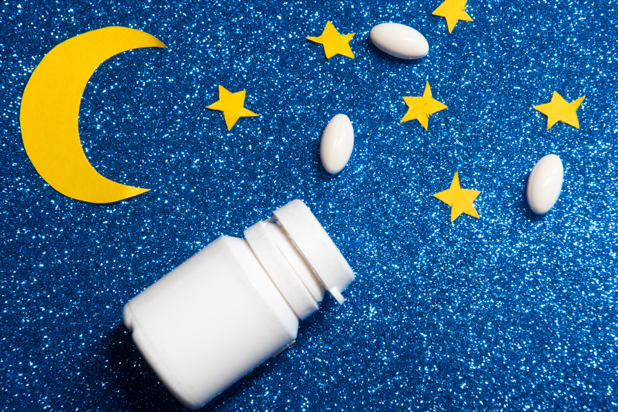 sleep supplement melatonin moon and stars